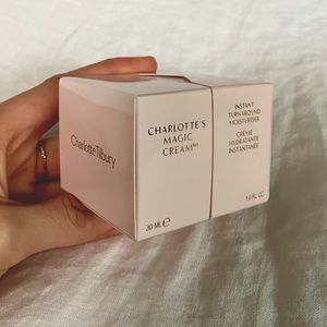 Charlotte Tilbury Magic Cream Moisturizer 1oz